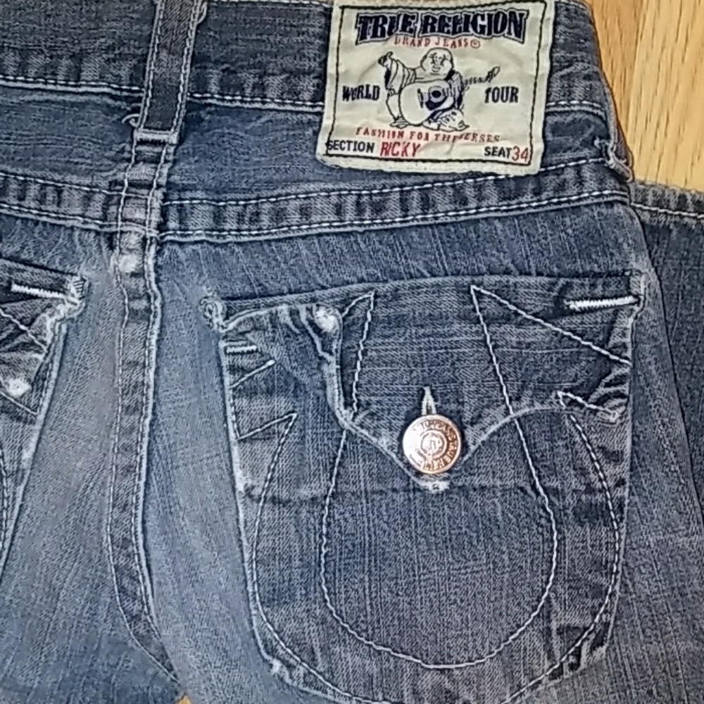 TRUE RELIGION - Picture 8 of 8